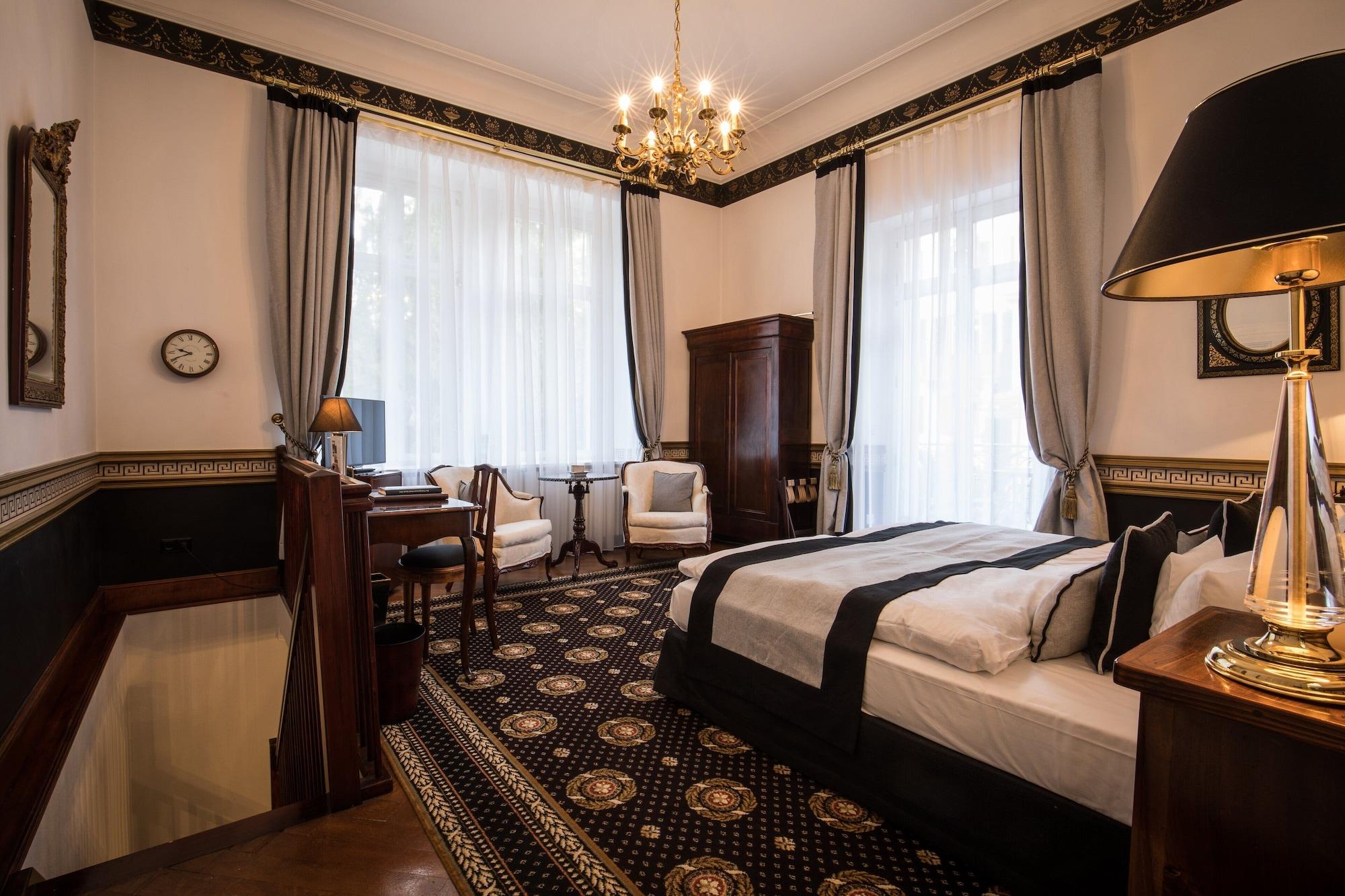 Hotel Belle Epoque Баден-Баден Екстериор снимка
