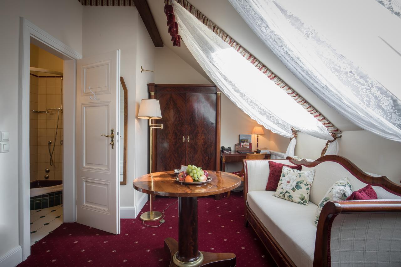 Hotel Belle Epoque Баден-Баден Екстериор снимка