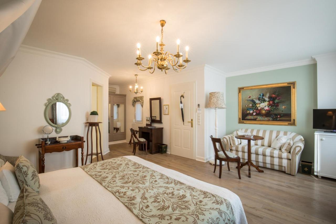 Hotel Belle Epoque Баден-Баден Екстериор снимка